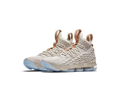 Lebron 15 Basketball Shoes