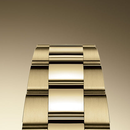 Cosmograph Daytona 40mm, 18k Yellow Gold, Ref# 126508-0003