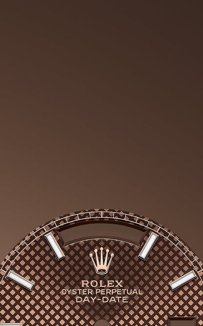 Day-Date 40 Everose gold Ref# 228235-0006