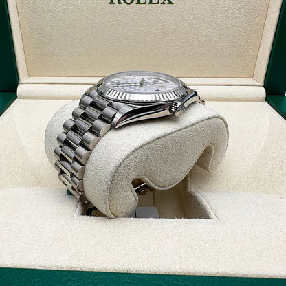 Day-Date 40 Presidential 228239 Fluted Bezel Baguette Diamond Meteorite Dial