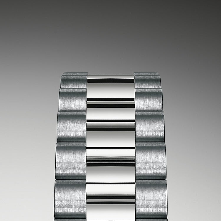 Day-Date, 40mm, Platinum, Ref# 228236-0009