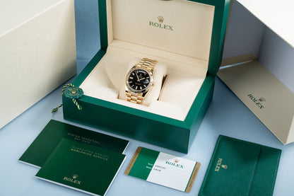Day-Date M228238-0059 Oyster, 40 mm, yellow gold