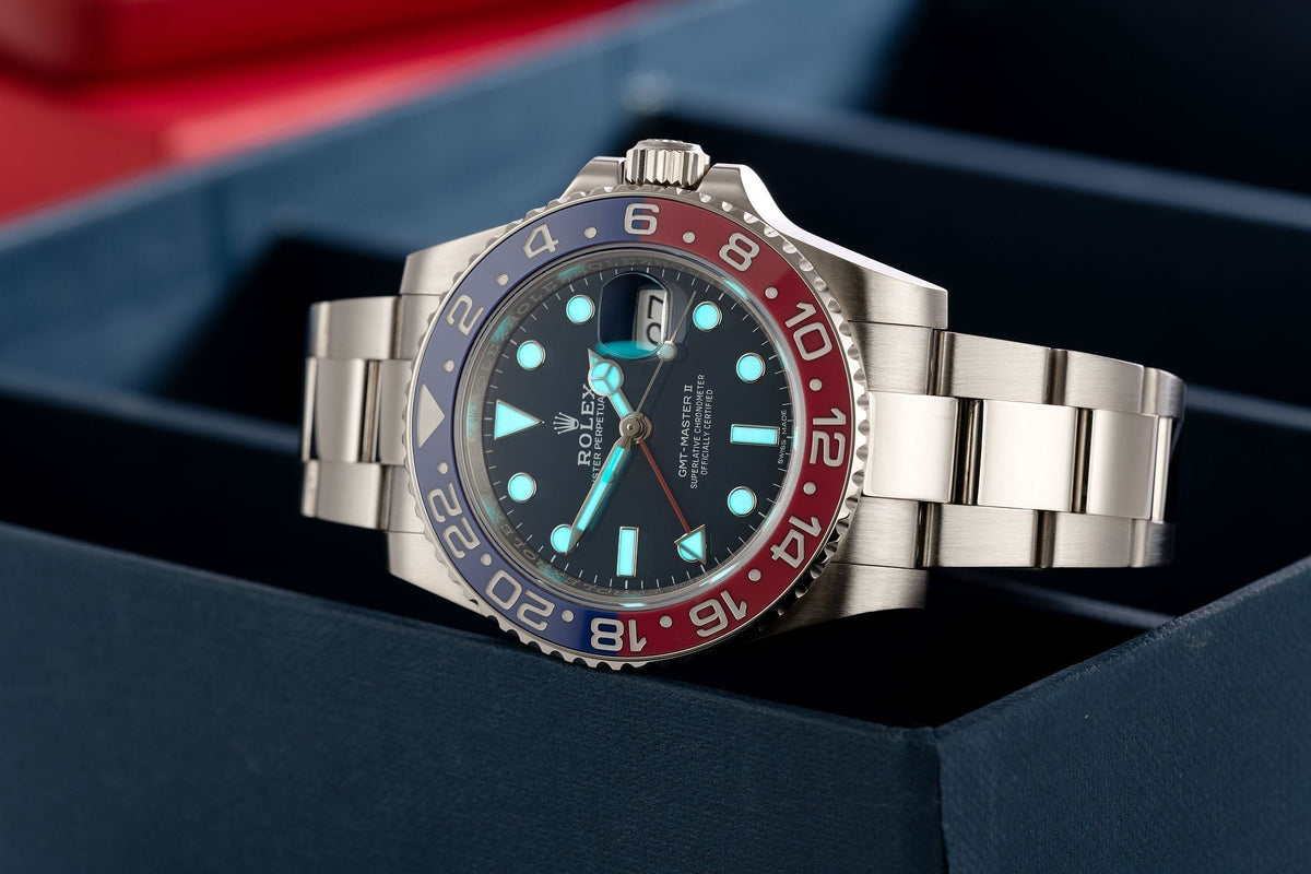 GMT-Master II Oyster, 40 mm, white gold M126719BLRO-0003