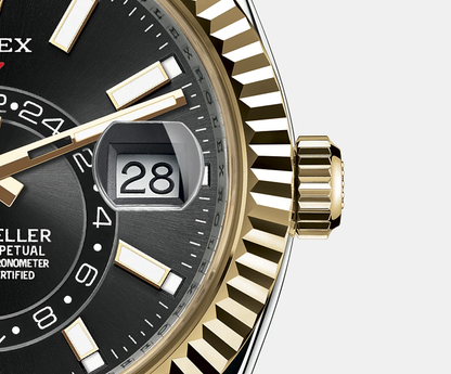 Sky-Dweller 42mm, Oystersteel and 18k Yellow Gold, Ref# 326933-0005